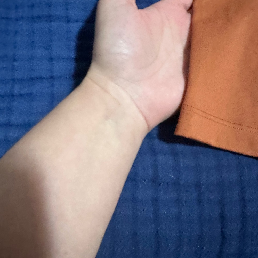 GIRLFRIEND COLLECTIVE SZ SMALL NWT WITH A FLAW - Picture 5 of 5